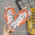 2021 Sommer neuer Stil Flip Flops Casual Sandals Herrenschuppen Strandschuppen Sandalen Großhandel